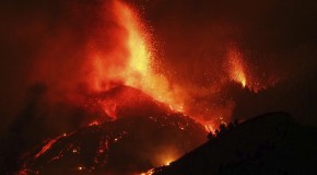 La Palma volcano eruption leaves hundreds homeless, no casualties