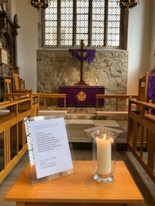 The chapel had a prayer: “Please pray for all those across the world affected by the Coronavirus. God of love, we ask your blessing on those who are ill, those who are vulnerable, those who are worried about themselves and those they love and for those who mourn. We ask this prayer through Jesus Christ our Lord. Amen. Canon Roger J Hall MBE, Chaplain, HM Tower of London, Twitter @RogerHall53”