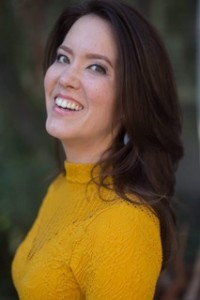Lauren Doyel Headshot
